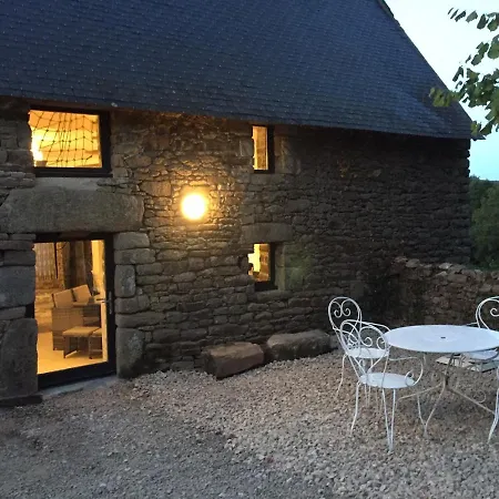 Gite Au Calme 2 A 6 Personnes Dans Un Paysage Totalement Paisible -Plages A 22 Min- Quite Cottage 2 To 6 Persons In Total Peaceful Landscape -Beaches At 22 Min- Landevant Exterior photo