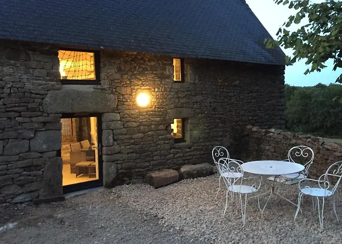 Gite Au Calme 2 A 6 Personnes Dans Un Paysage Totalement Paisible -Plages A 22 Min- Quite Cottage 2 To 6 Persons In Total Peaceful Landscape -Beaches At 22 Min-