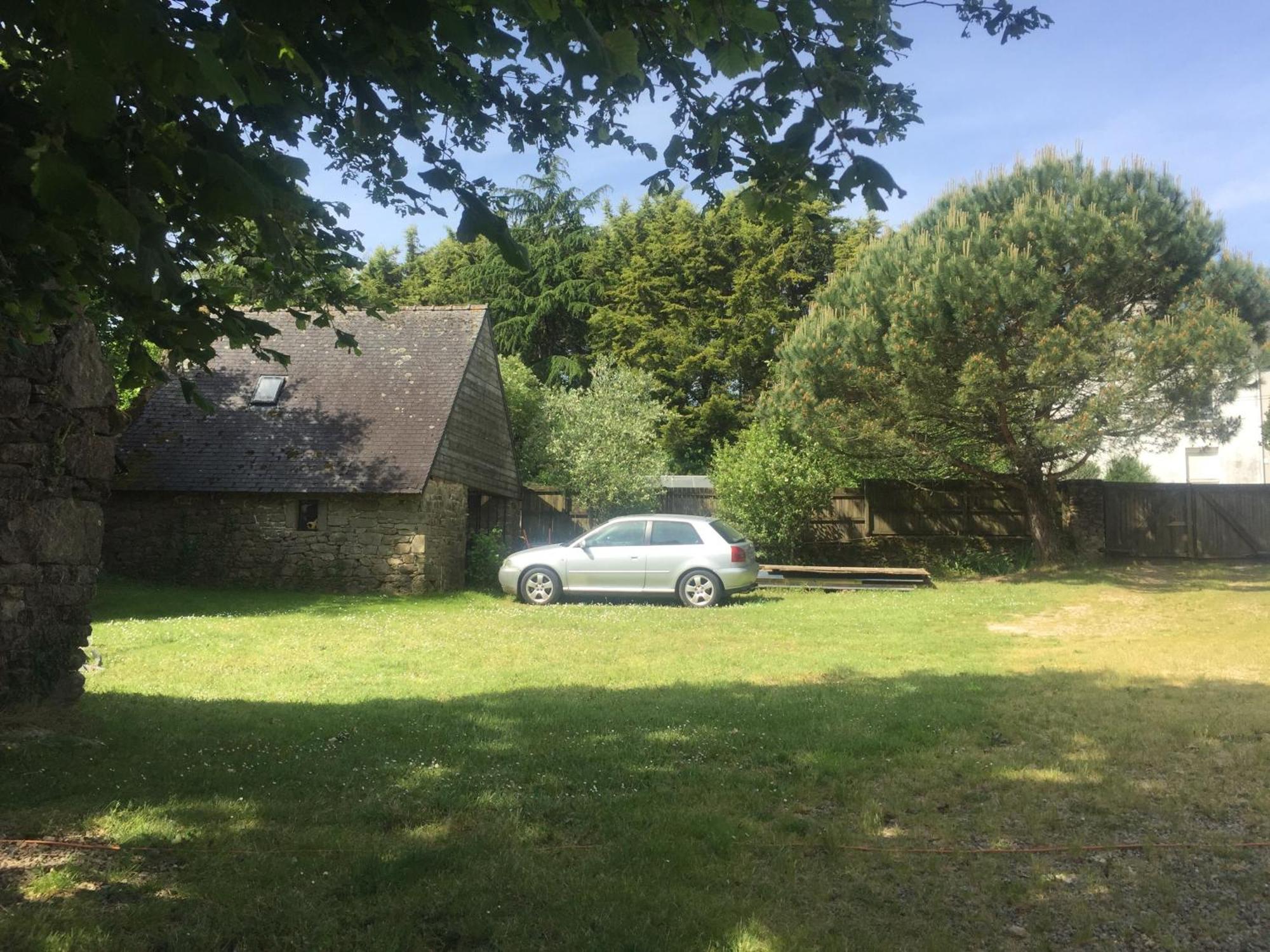 Au Calme 2 A 6 Personnes Dans Un Paysage Totalement Paisible -plages A 22 Min- Quite 2 To 6 Persons In Total Peaceful Landscape -beaches At 22 Min- Holiday home Landevant