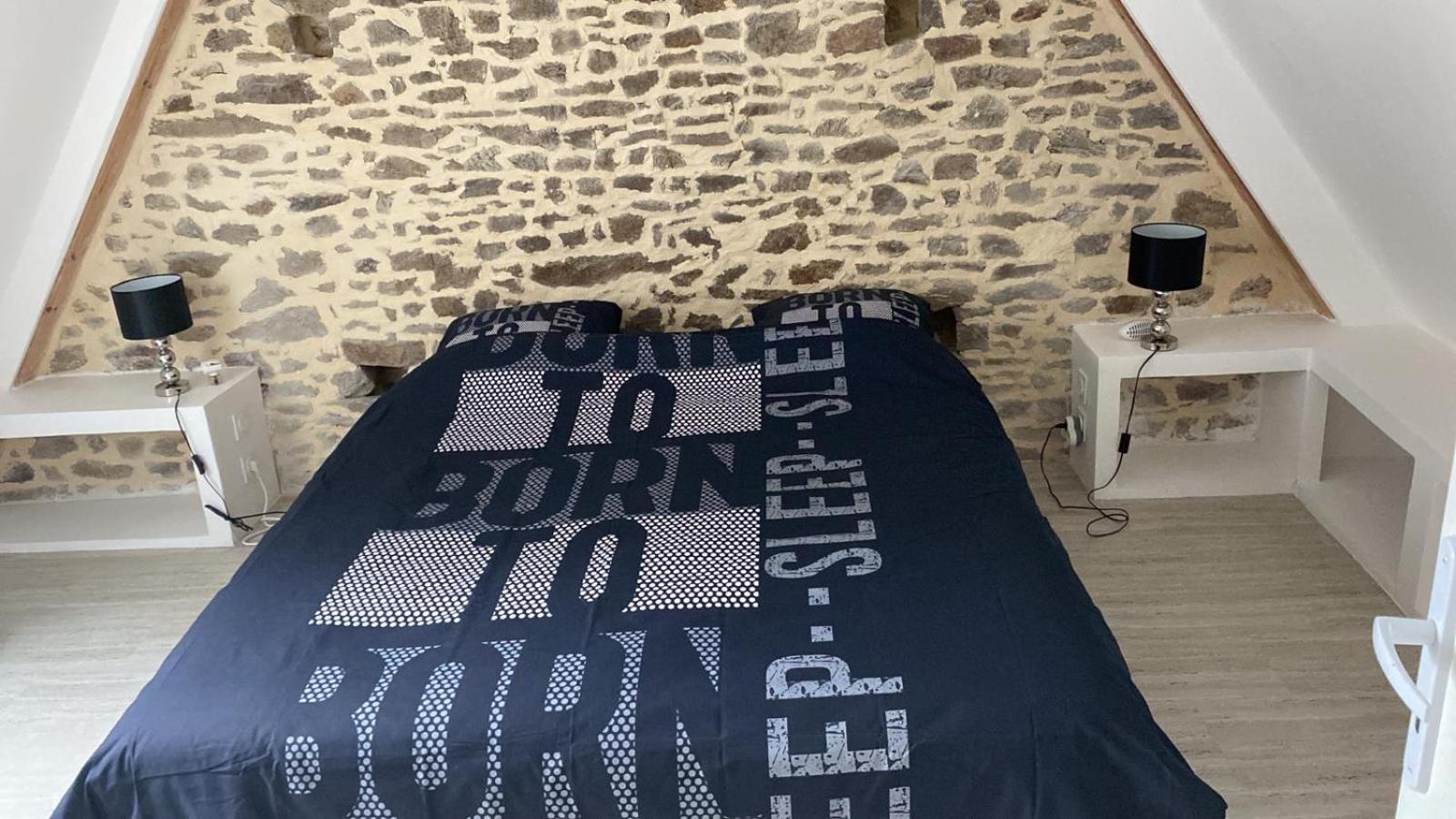 Au Calme 2 A 6 Personnes Dans Un Paysage Totalement Paisible -plages A 22 Min- Quite 2 To 6 Persons In Total Peaceful Landscape -beaches At 22 Min- * Landevant